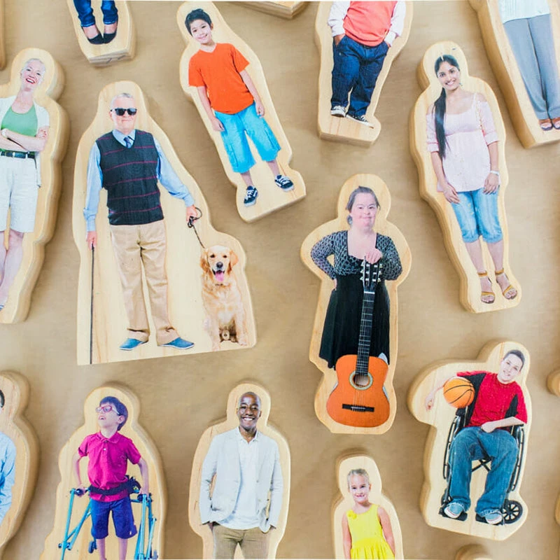 Brand new ???? The Freckled Frog Everyone's Family Wooden People Set ???? 4 Brand new ???? The Freckled Frog Everyone's Family Wooden People Set ???? - Image 2